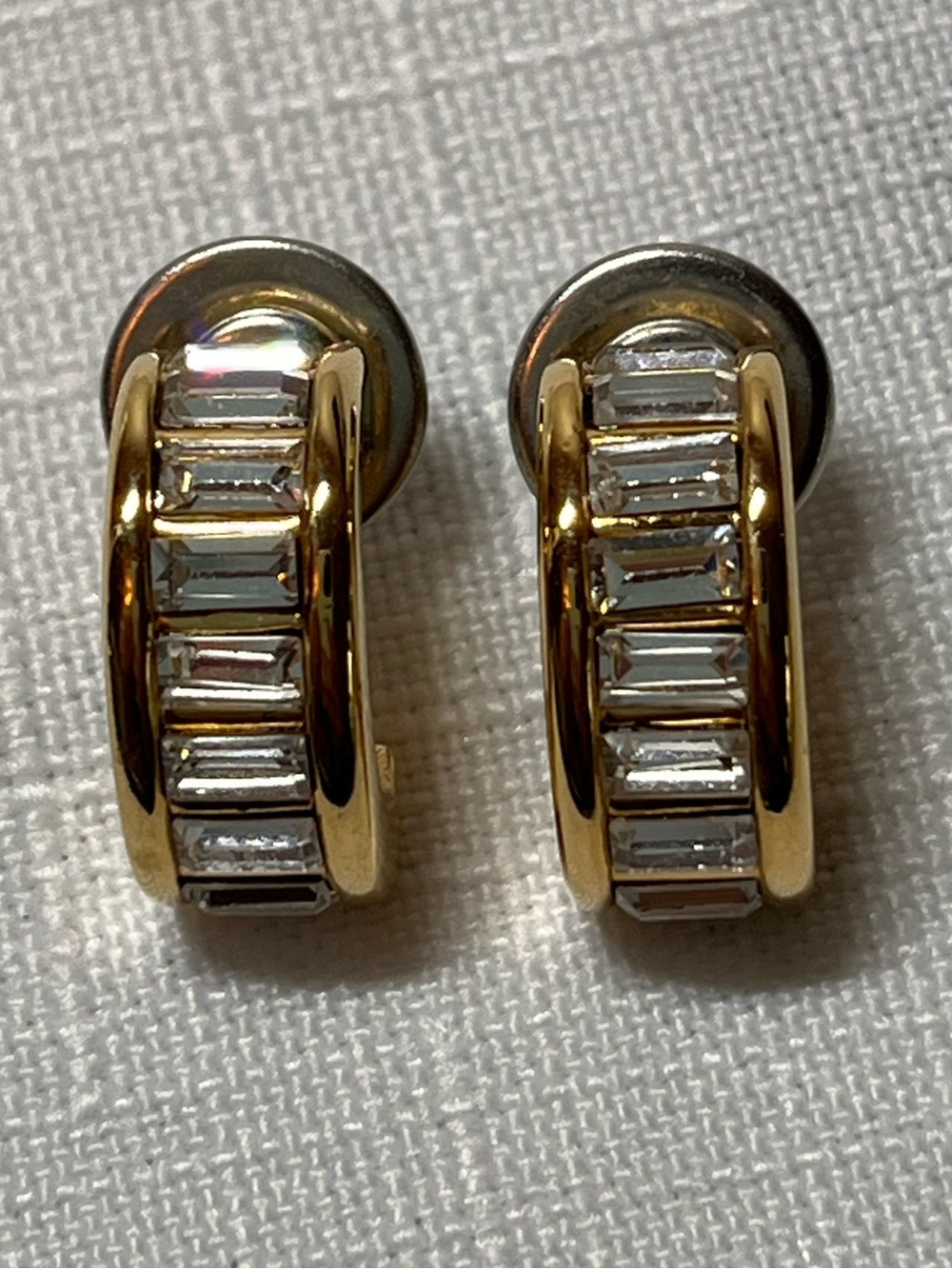 Vintage Gold and Clear Crystal Baguette Hoop Earrings
Pierced ears